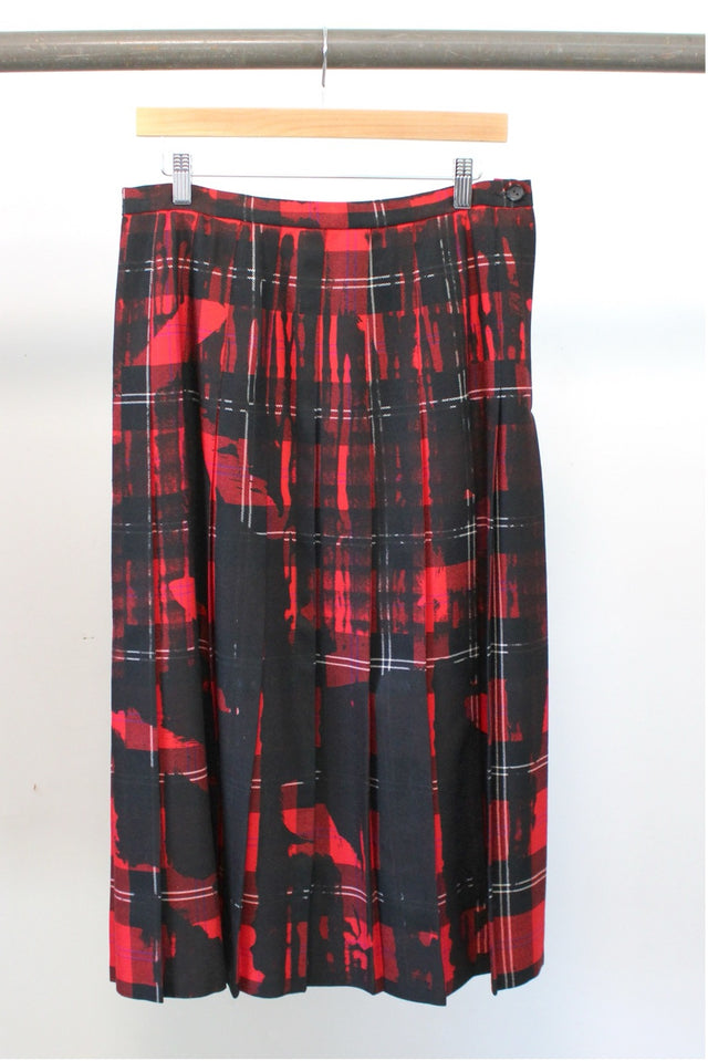 Simon Ungless - Plaid Wool Pleated Skirt with Feather Roadkill Print