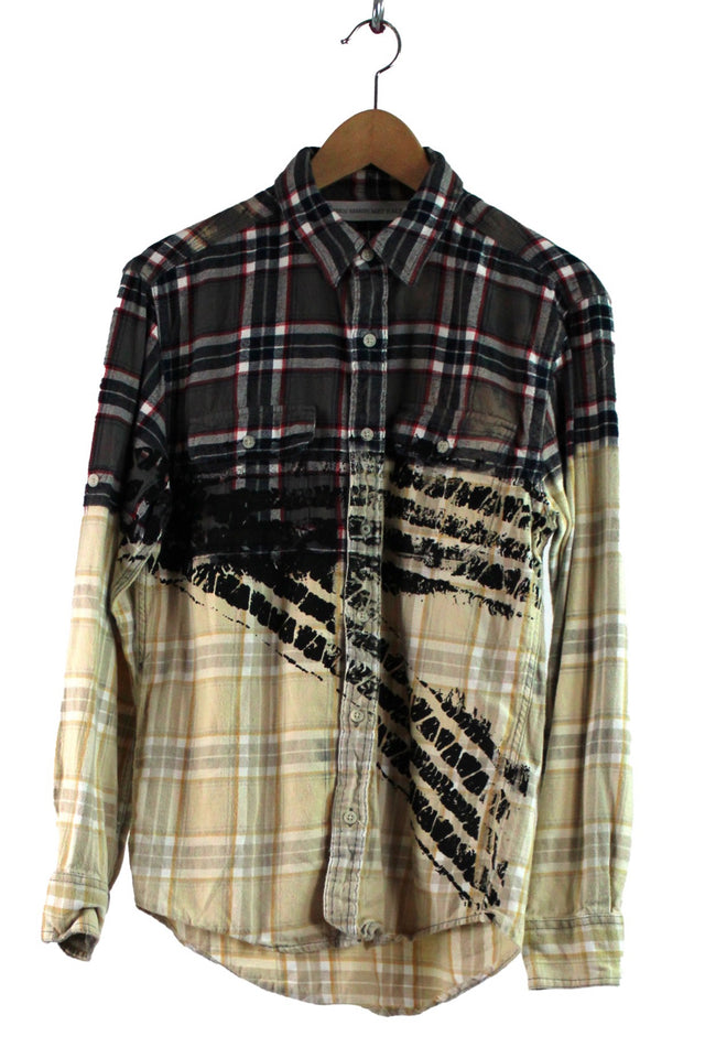 Simon Ungless - Faded Flannel Tire Track Print
