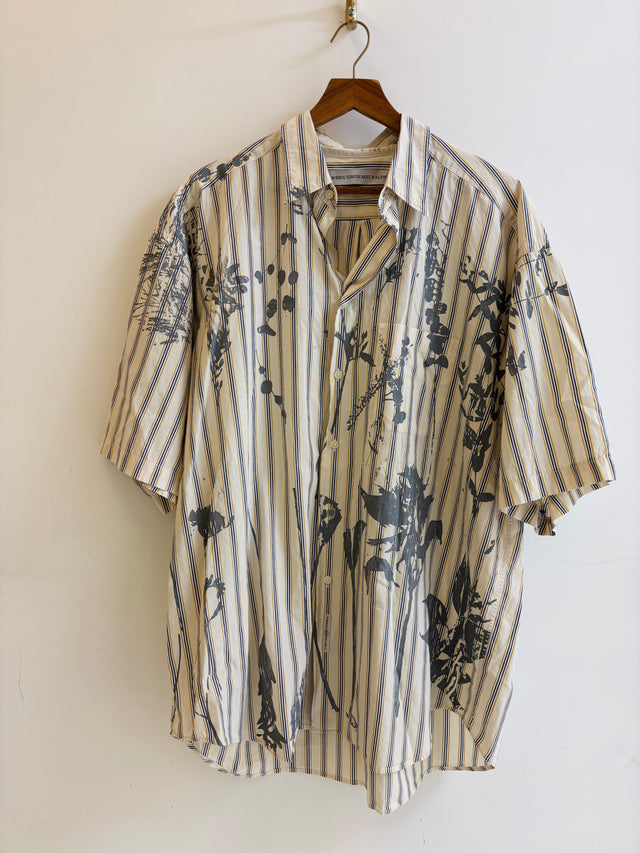 Simon Ungless - Men's Short Sleeve with Silver Floral Print