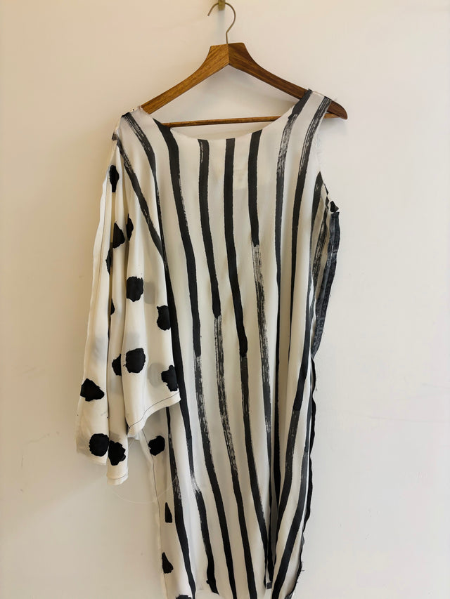 Valerj Pobega - One Sleeve Crepe Dress