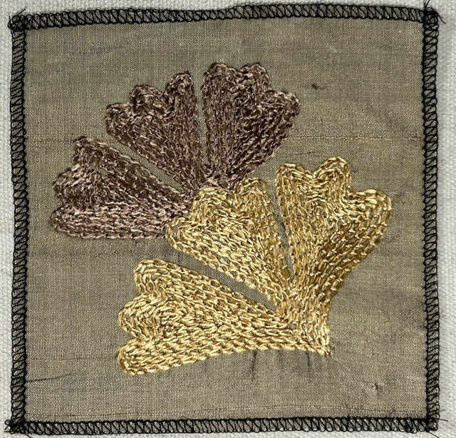 Zarif - Medium Double Tulip Patch